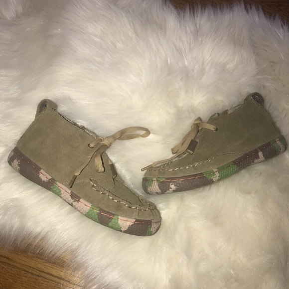 livie and luca moccasins